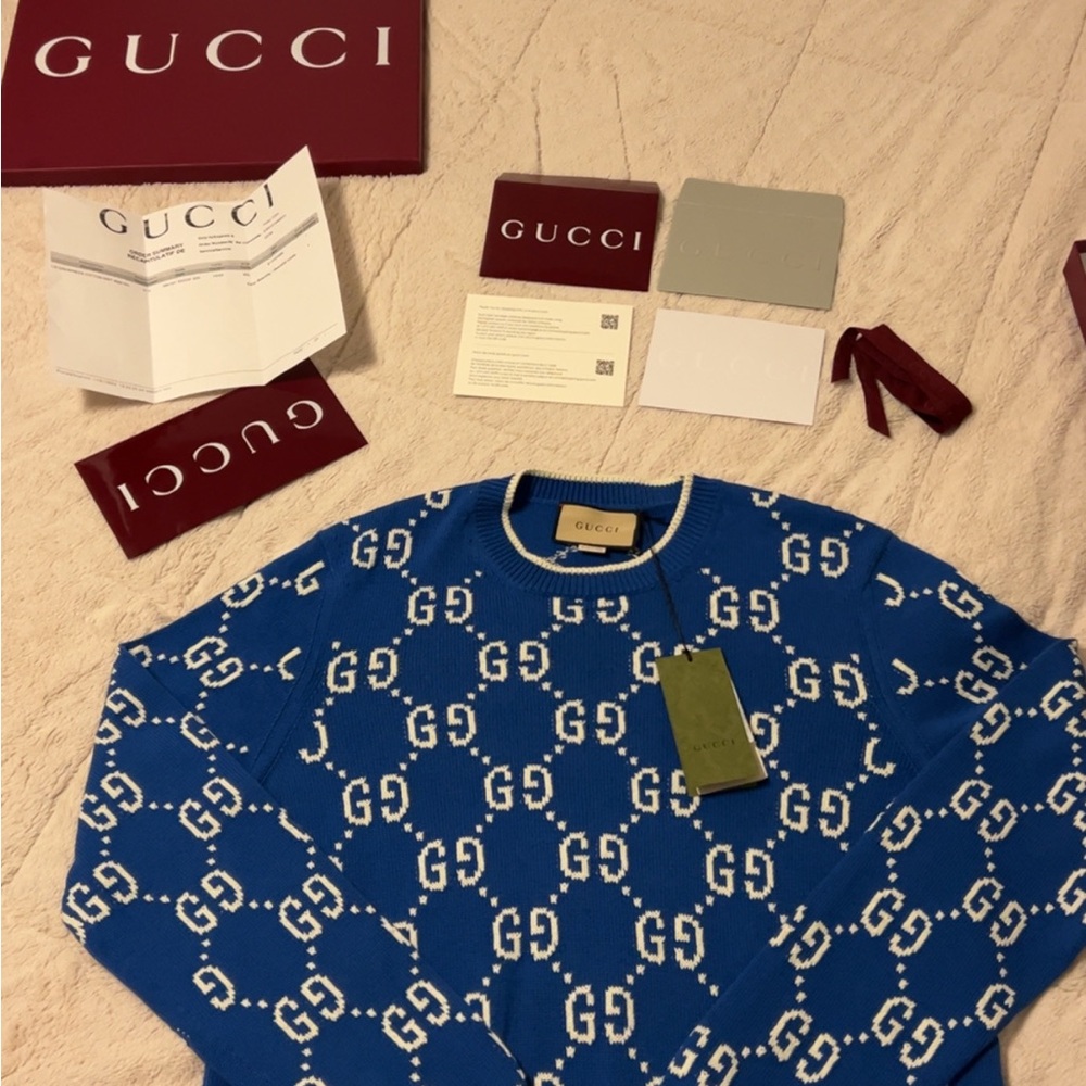 Gucci Blue and White Sweater